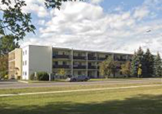View of 777 Kingsway Avenue in Thunder Bay, ON