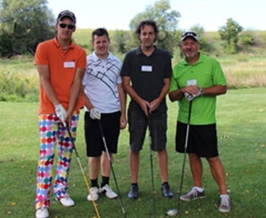 https://www.skylinegroupofcompanies.ca/wp-content/uploads/2012/09/charity-golf-2012-383x315-1.jpg