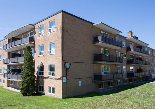 https://www.skylinegroupofcompanies.ca/wp-content/uploads/2015/06/365-379-Lake-Temp-Apartments-for-rent-Sault-Ste-Marie-540x380-1.jpg