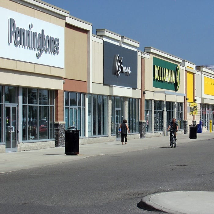 Retail stores including Penningtons, Reitmas, Dollarama