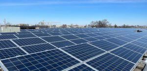 Panneaux solaires produisant de l’énergie durable
